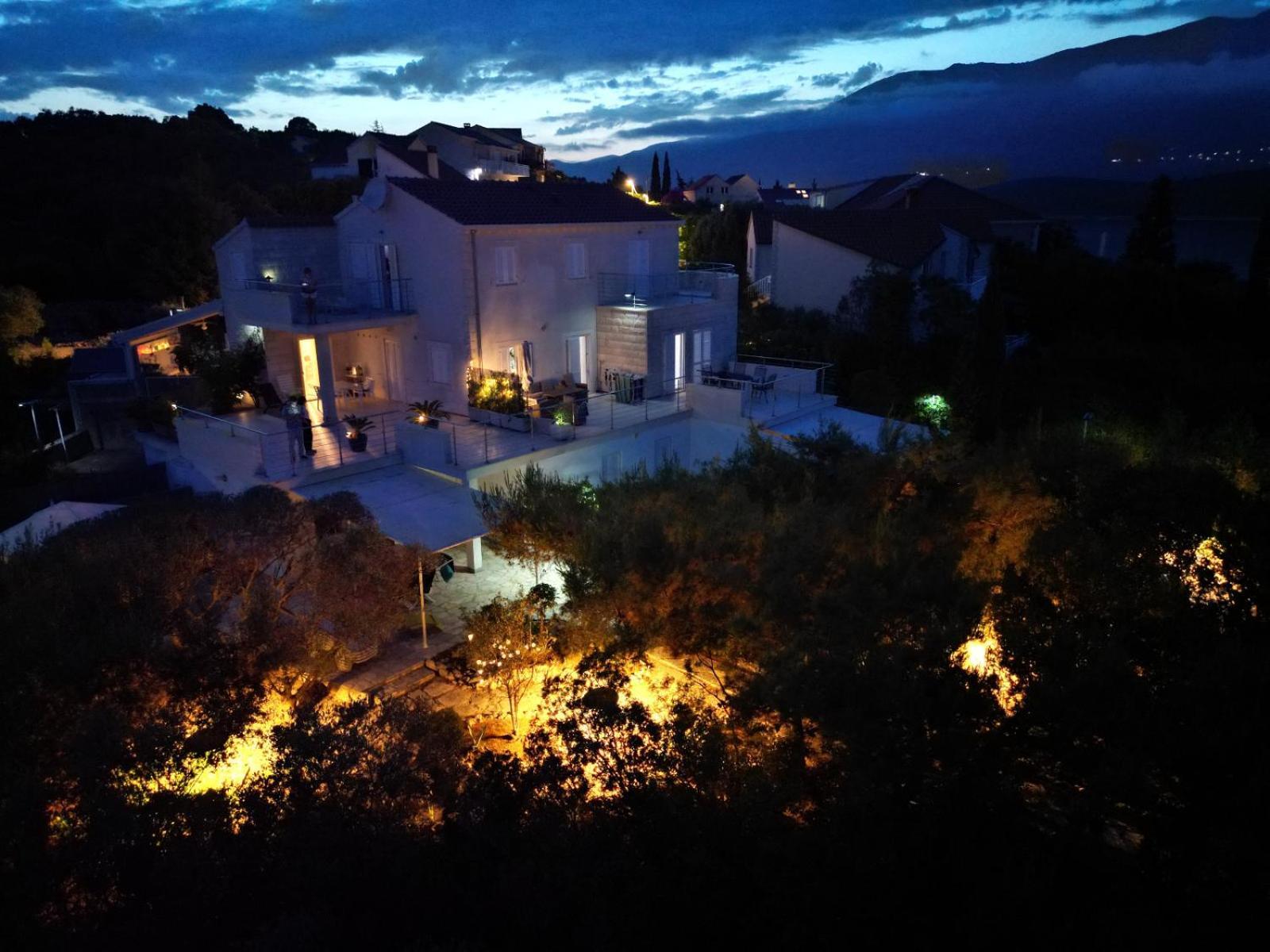 Apartments Grbin (Adults Only) Лумбарда Екстериор снимка