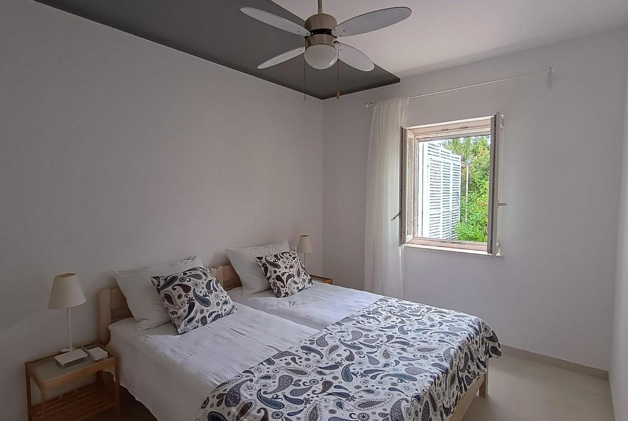 Apartments Grbin (Adults Only) Лумбарда Екстериор снимка