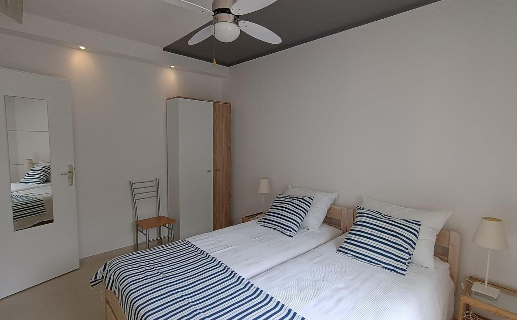 Apartments Grbin (Adults Only) Лумбарда Екстериор снимка