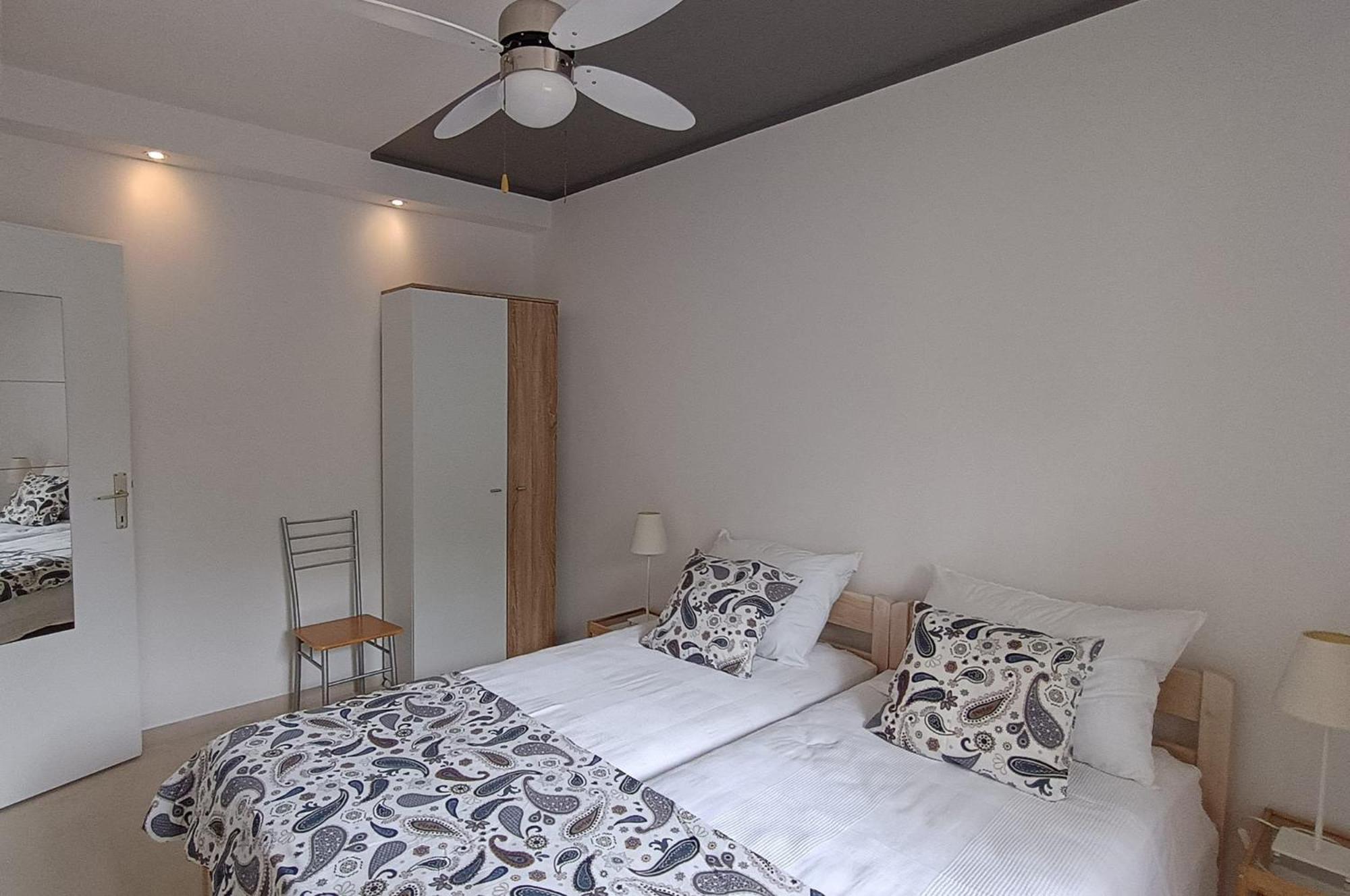 Apartments Grbin (Adults Only) Лумбарда Екстериор снимка