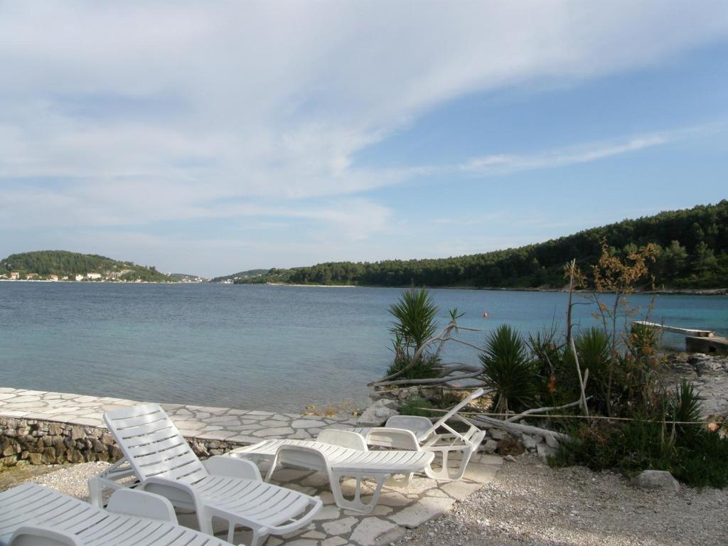 Apartments Grbin (Adults Only) Лумбарда Екстериор снимка